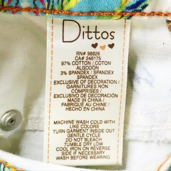 Dittos Denim Jessica Ivory Green Love Bird Print Jeggings Skinny Jeans NWT - Picture 7 of 11